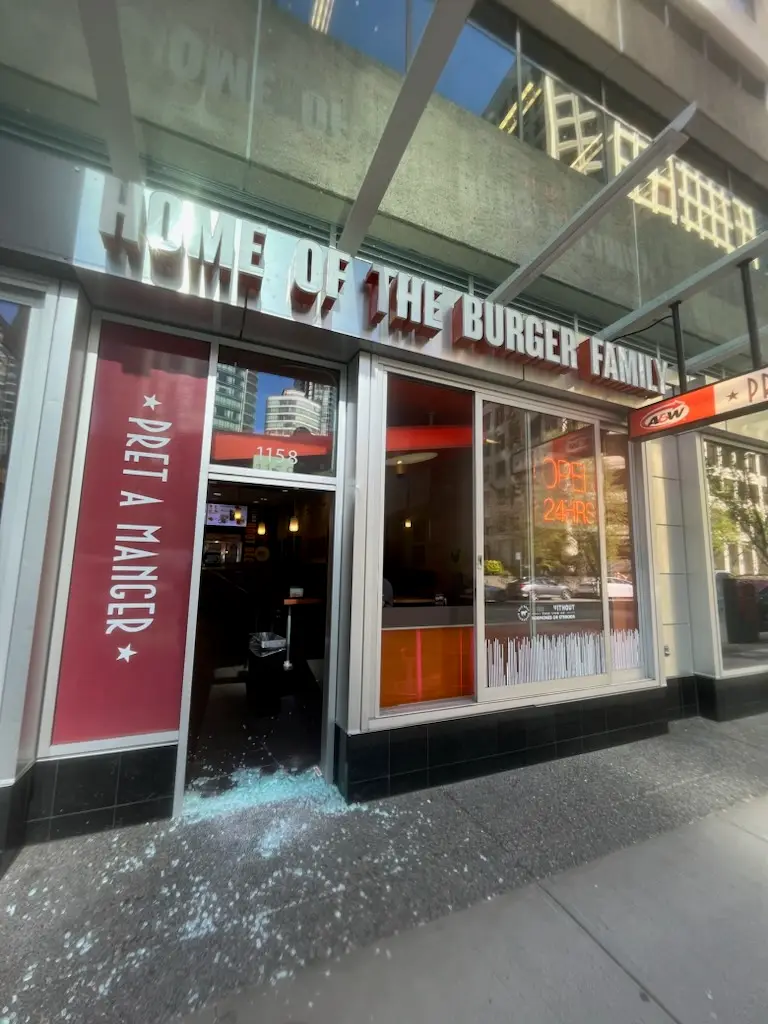 Emergency storefront glass repair Vancouver - commercial broken glass replacement